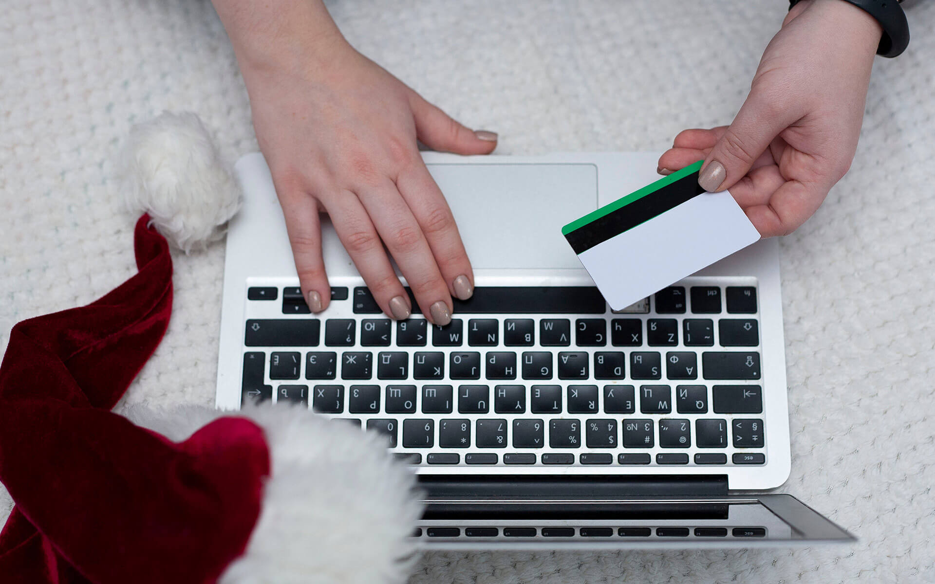 How to Spot Holiday Scams